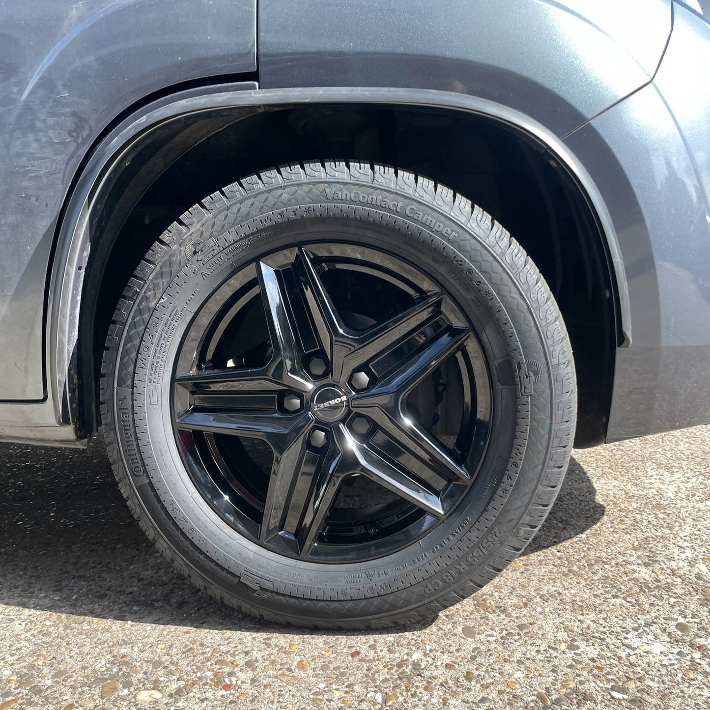 18 Zoll - Borbet CWZ schwarz + Continetal VanContact Camper 255/55 R18 - Fiat Ducato