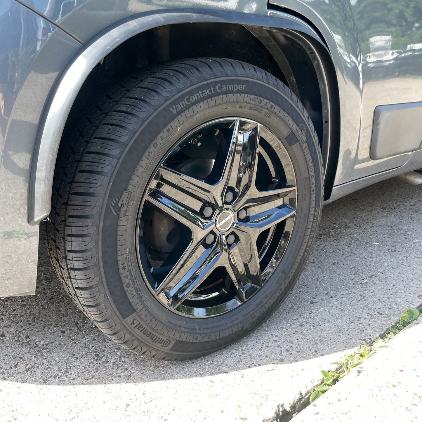 18 Zoll - Borbet CWZ schwarz + Continetal VanContact Camper 255/55 R18 - Fiat Ducato