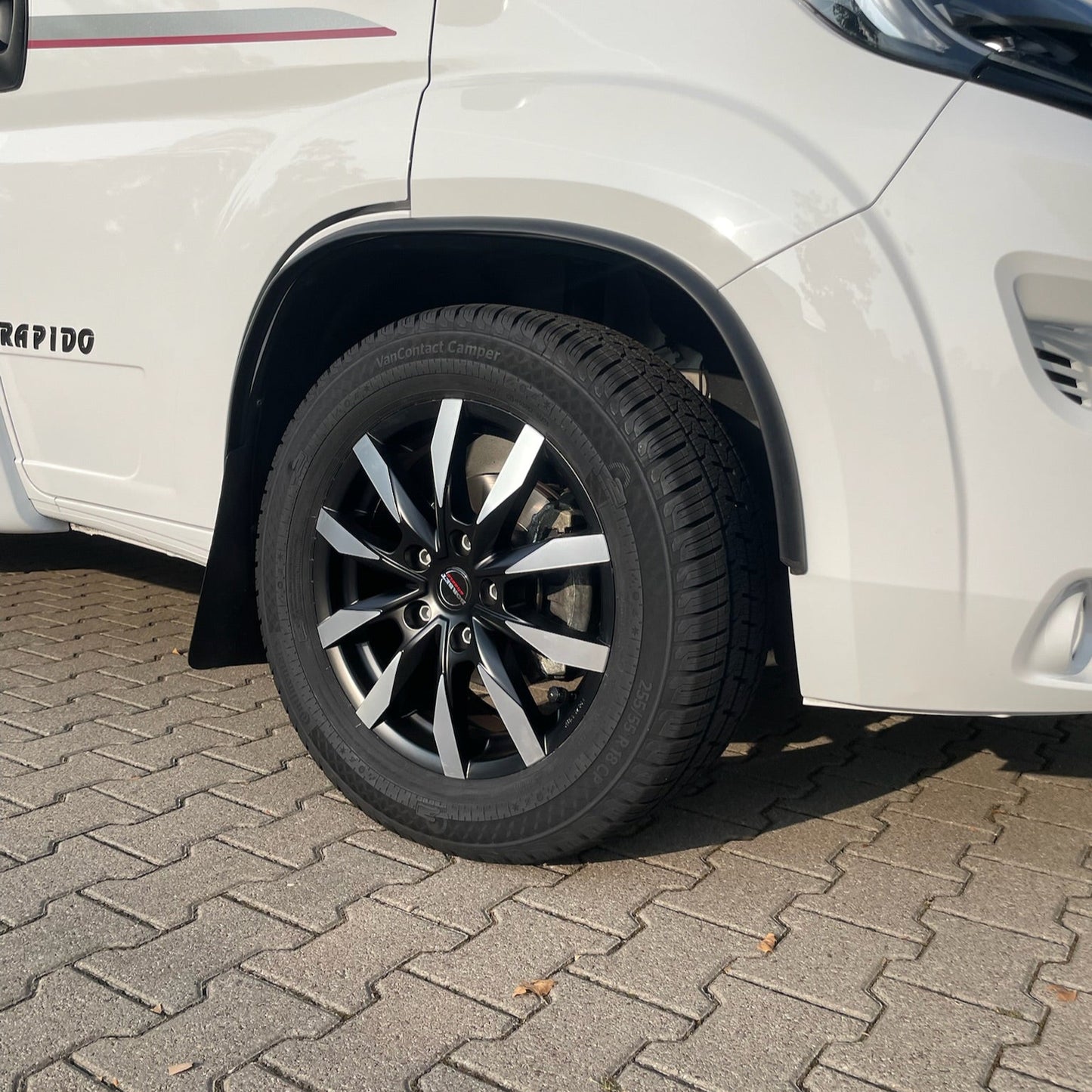 18 Zoll - Borbet CW5 schwarz matt poliert + Continetal VanContact Camper 255/55 R18 - Fiat Ducato